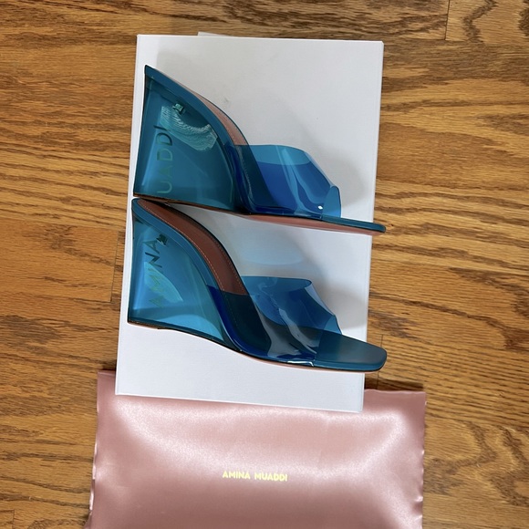 😊SOLD😊Amina Muaddi Blue Lupita Glass Wedge Heeled Sandals in 39 - Picture 4 of 15